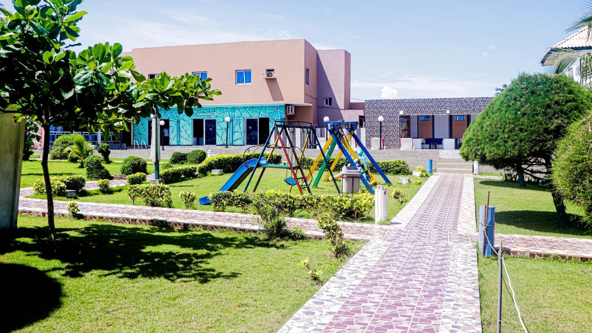 NIMA RESORT & SUITES – Jacqueville